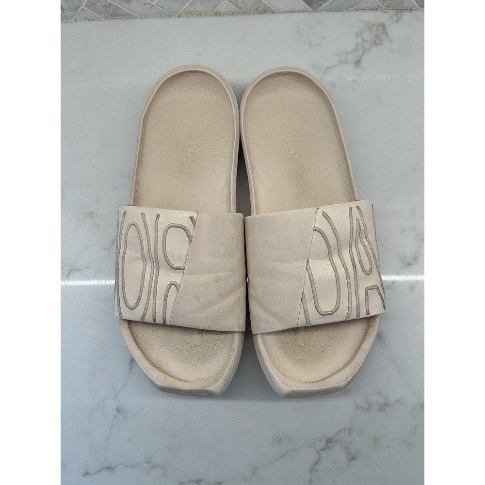 Nike Air Jordan Womens Sandals Slip On Slides CZ8027-201 White Jumpman Size 8